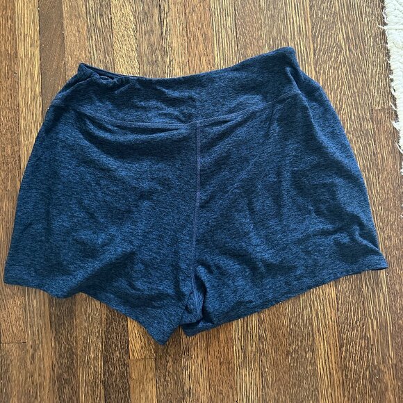 Outdoor Voices CloudKnit 3" inseam shorts, Navy - size M - Picture 1 of 3